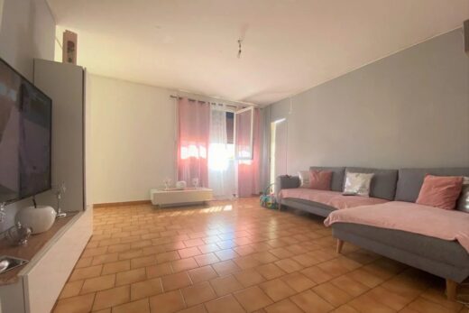Idéal investisseurs ! rentabilité brute 12% ! T4 Résidence Bellevue à Perpignan!