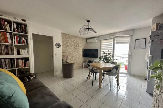 PERPIGNAN KENNEDY T3 AVEC TERRASSE ET  PARKING