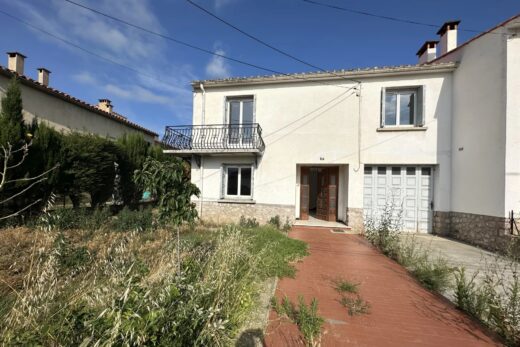 Maison familiale R+1 en 3 faces, terrain piscinable!