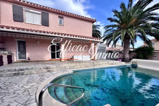 Villa 3 faces avec piscine